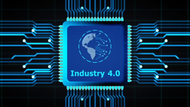 Chip electrónico con el texto Industry 4.0, representando la digitalización industrial y el mantenimiento conectado.